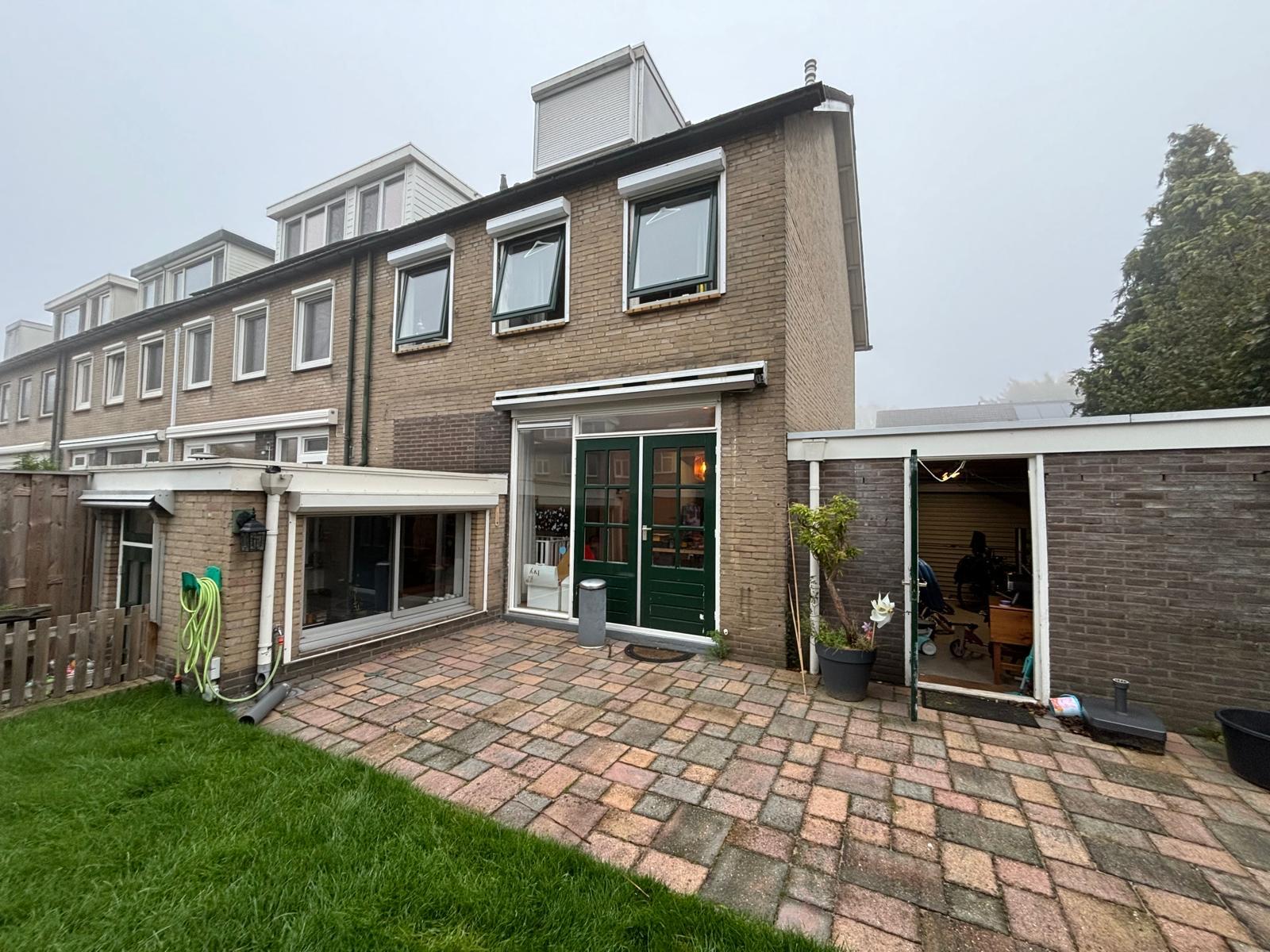 Aanbouw fundering plaatsen (3)
